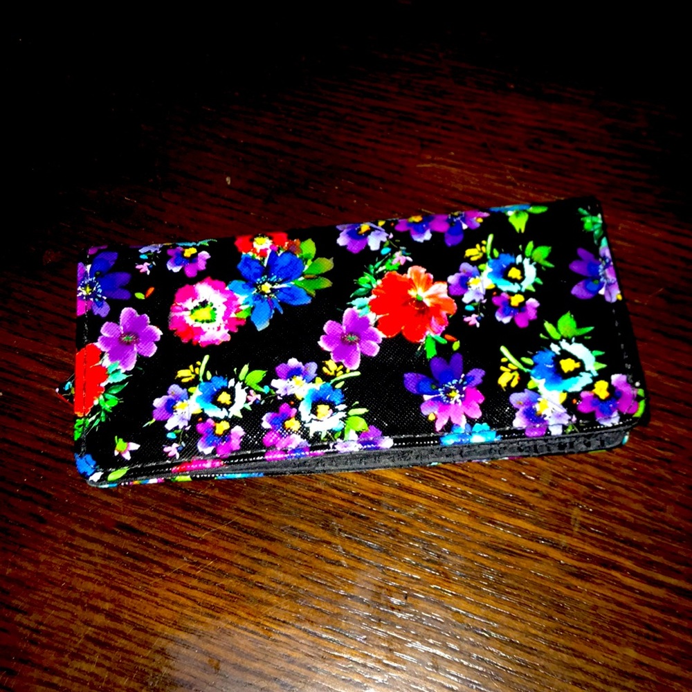 Flower print wallet
